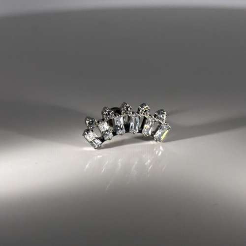 Tiara bold flat back