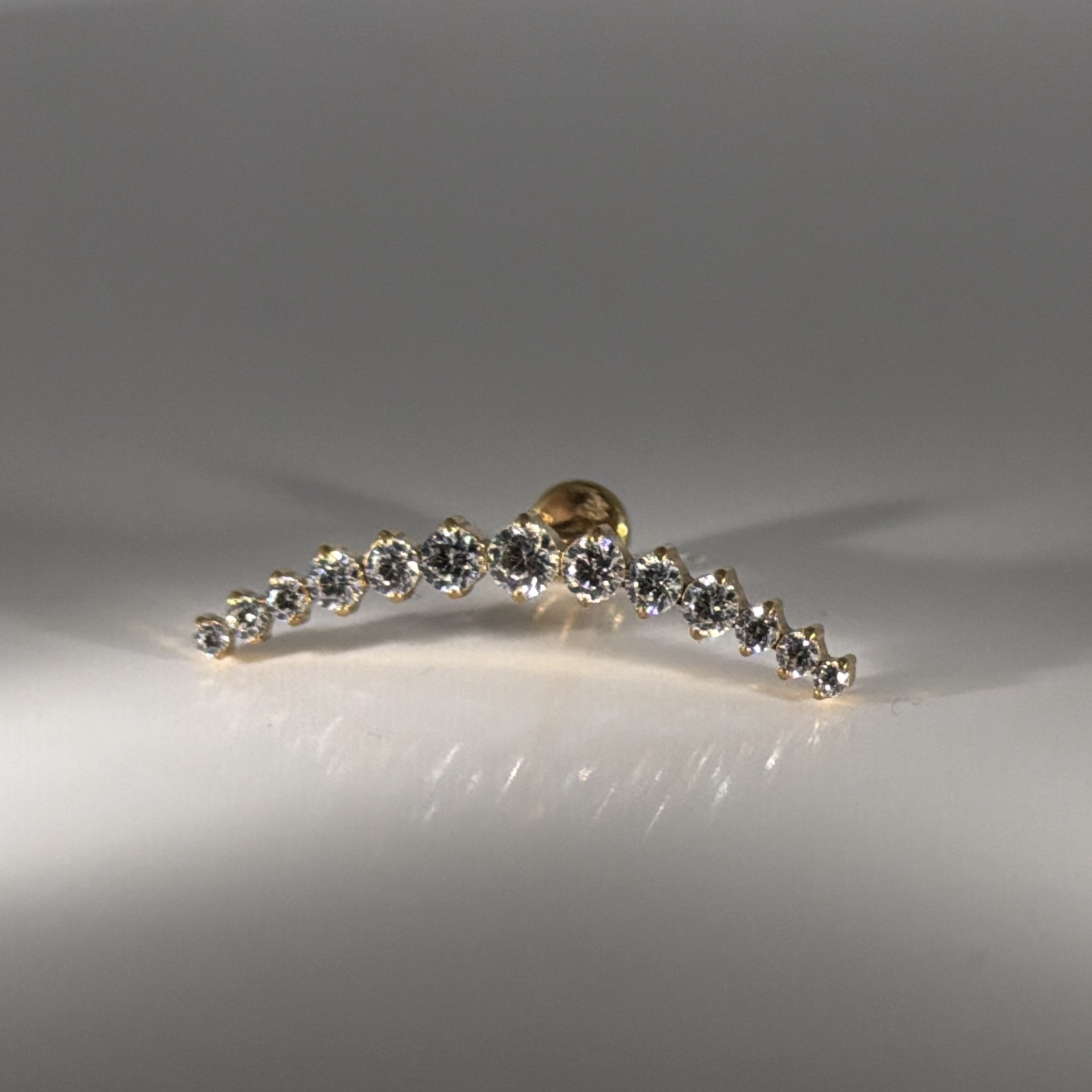 Wide helix zircon flat back