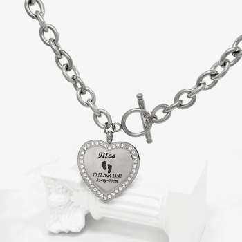 Bold zircon heart