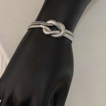 Knot silver