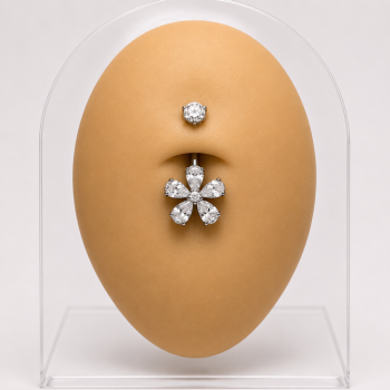 Flower belly piercing