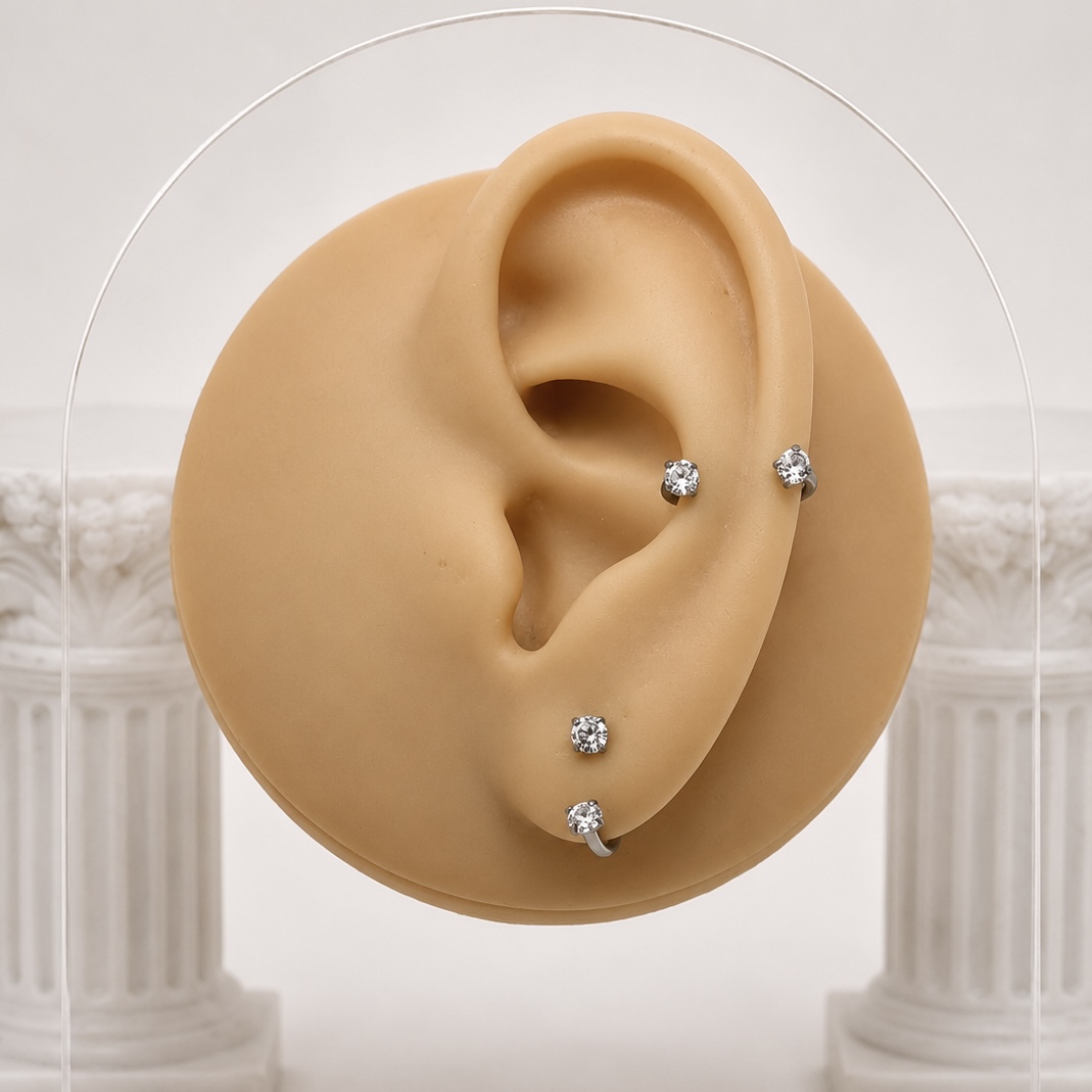 Open zircon hoop