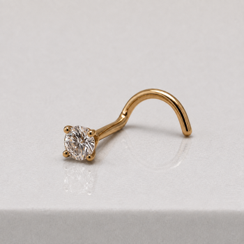 Classic zircon in gold