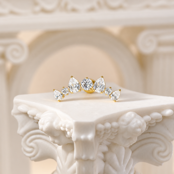 Pure radiance in gold