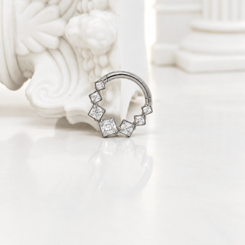Crystal cube daith in silver