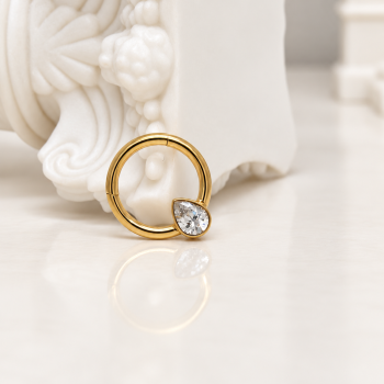 Classic teardrop daith in gold
